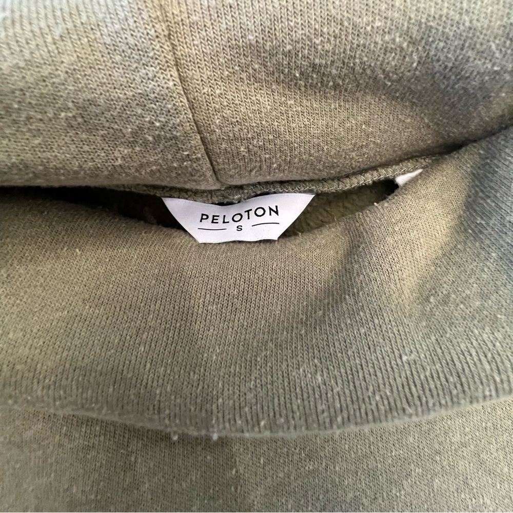 Peloton Turtleneck Pullover Jacket - image 2